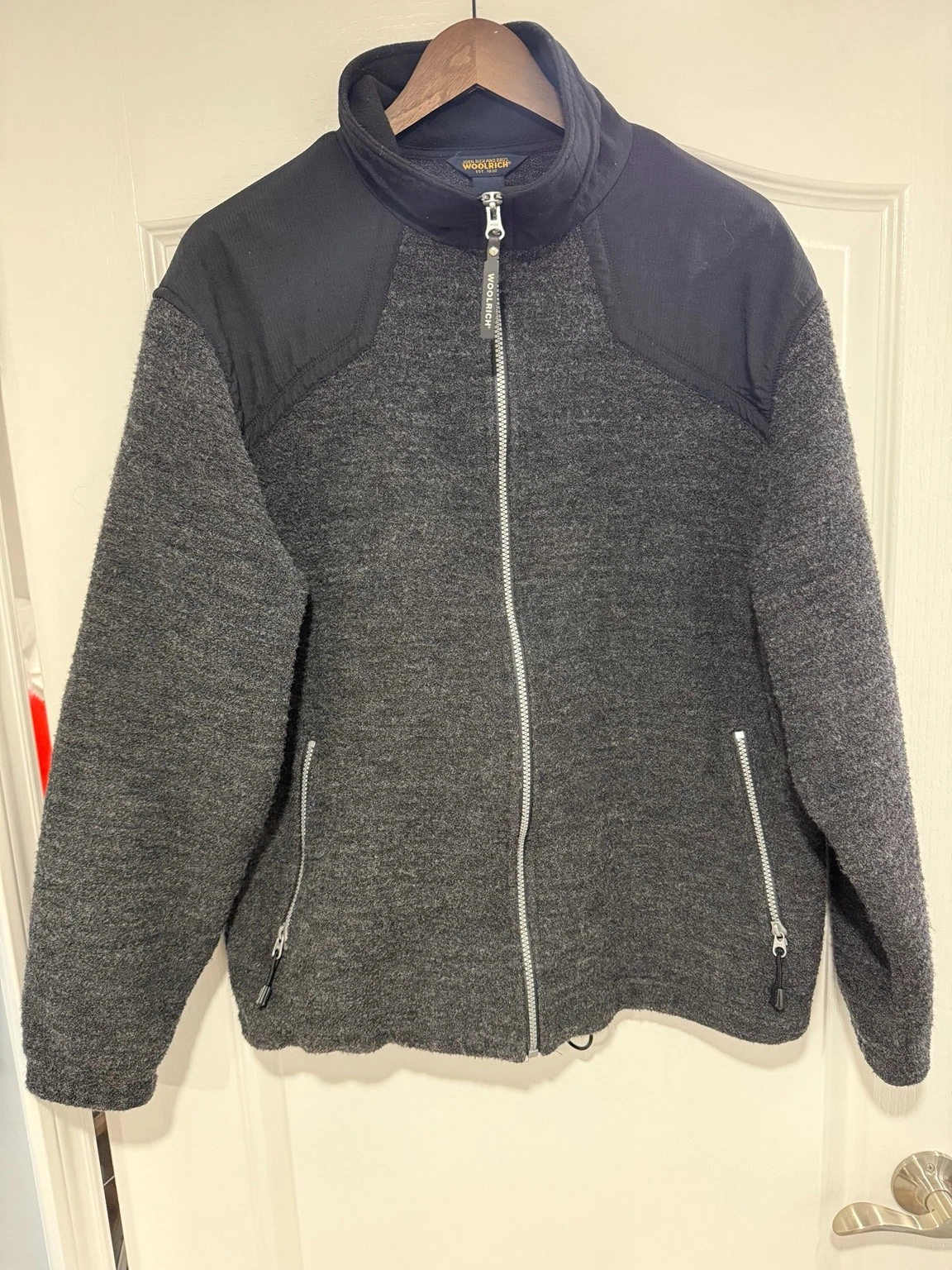 Vintage Woolrich USA Made Wool Fleece Jacket Mens Large Charcoal Full Zip
Opens in a new window or t