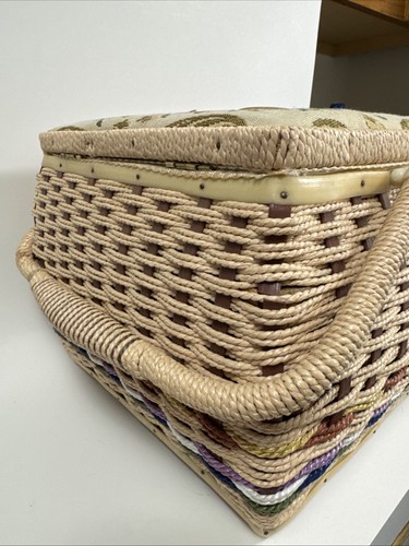 Vintage AZAR Woven Tapestry DOUBLE HANDLED SEWING BASKET FULL OF NOTIONS No Tray - Picture 9 of 15