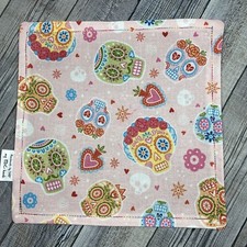 EDC HANK W/MICROFIBER BACK 8  - CRYSTAL SUGAR SKULLS PINK BACKGROUND HANDKERCHIEF