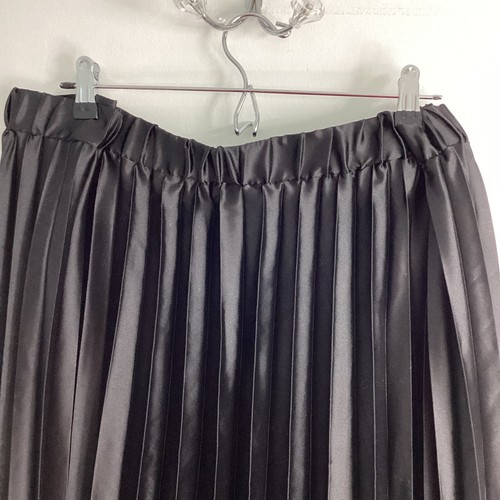 NWOT AVA & VIV WOMAN PLUS 3X BLACK SATIN PLEATED MIDI SKIRT - Picture 7 of 8