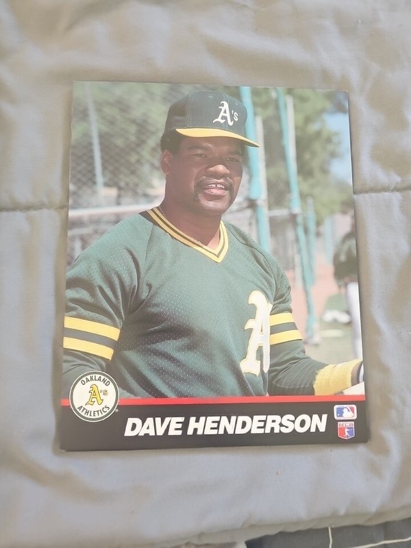 DAVE HENDERSON OAKLAND ATHLETICS 8X10 SPORTS PHOTO