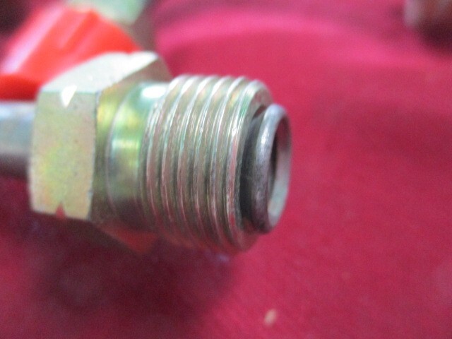 Rolls Royce Silver Shadow I, Corniche, Camargue RHD power steering hose UR17110