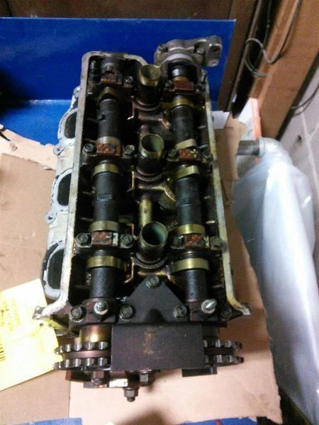 Culata izquierda conductor 2,5 L compatible con Chevrolet Tracker 2001-2004 Foto 2 de 4