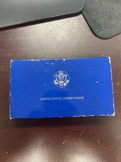 Gold and SilverUnited States Liberty Coins 1886 1986 3 Coin Proof Set w/ Case