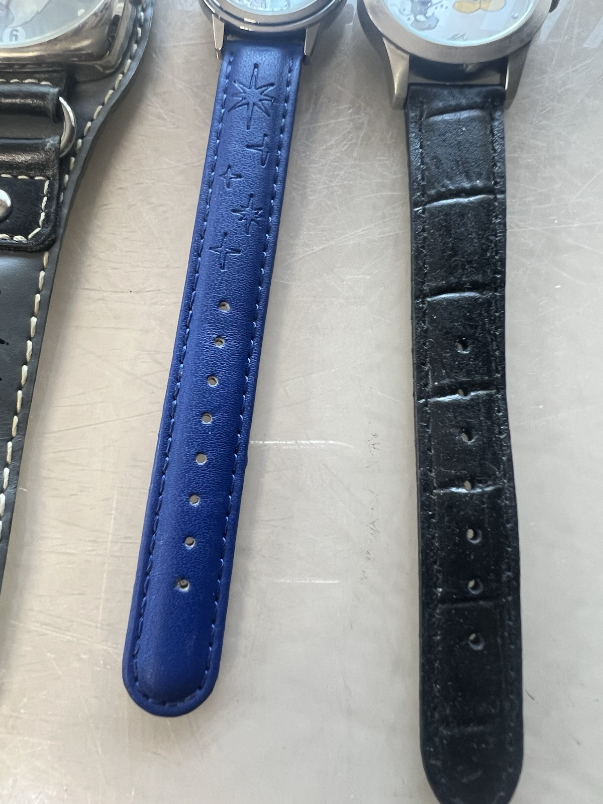 Assorted Disney watch collection includes Mickey … - image 5