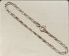 9ct Gold Figaro link Bracelet (2.30grams x 18cm)
