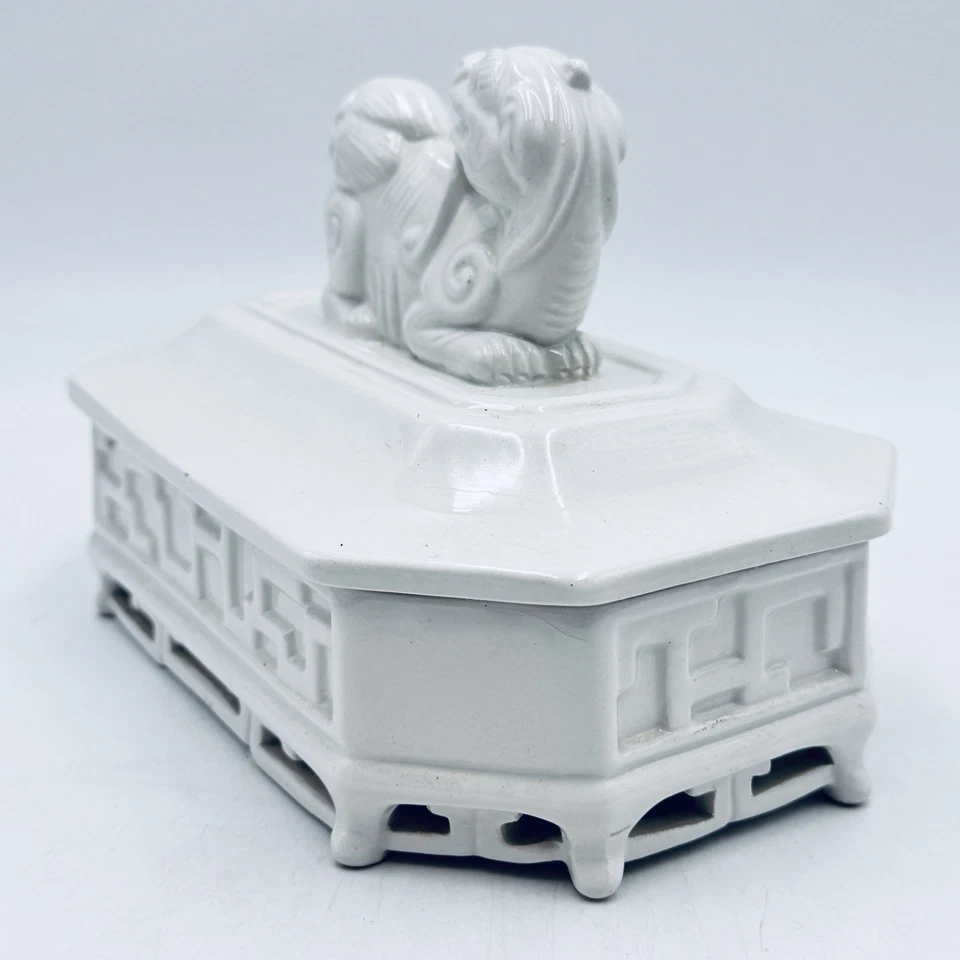 Foo Dog de porcelana atribuido a Ethan Allen hecho en Italia - grande Foto 2 de 4