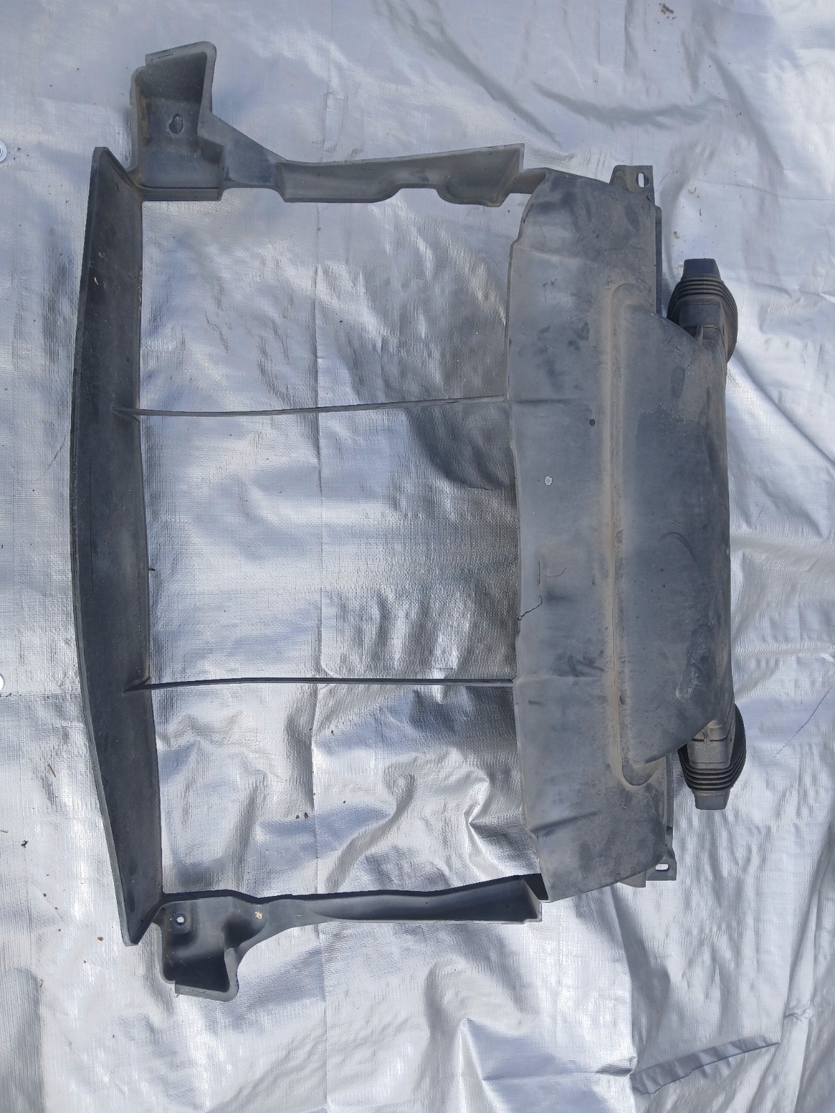 👑MASERATI GHIBLI M157 14-19 OEM 3.0L GAS RADIATOR AIR GUIDE DEFLECTOR DUCT OEM