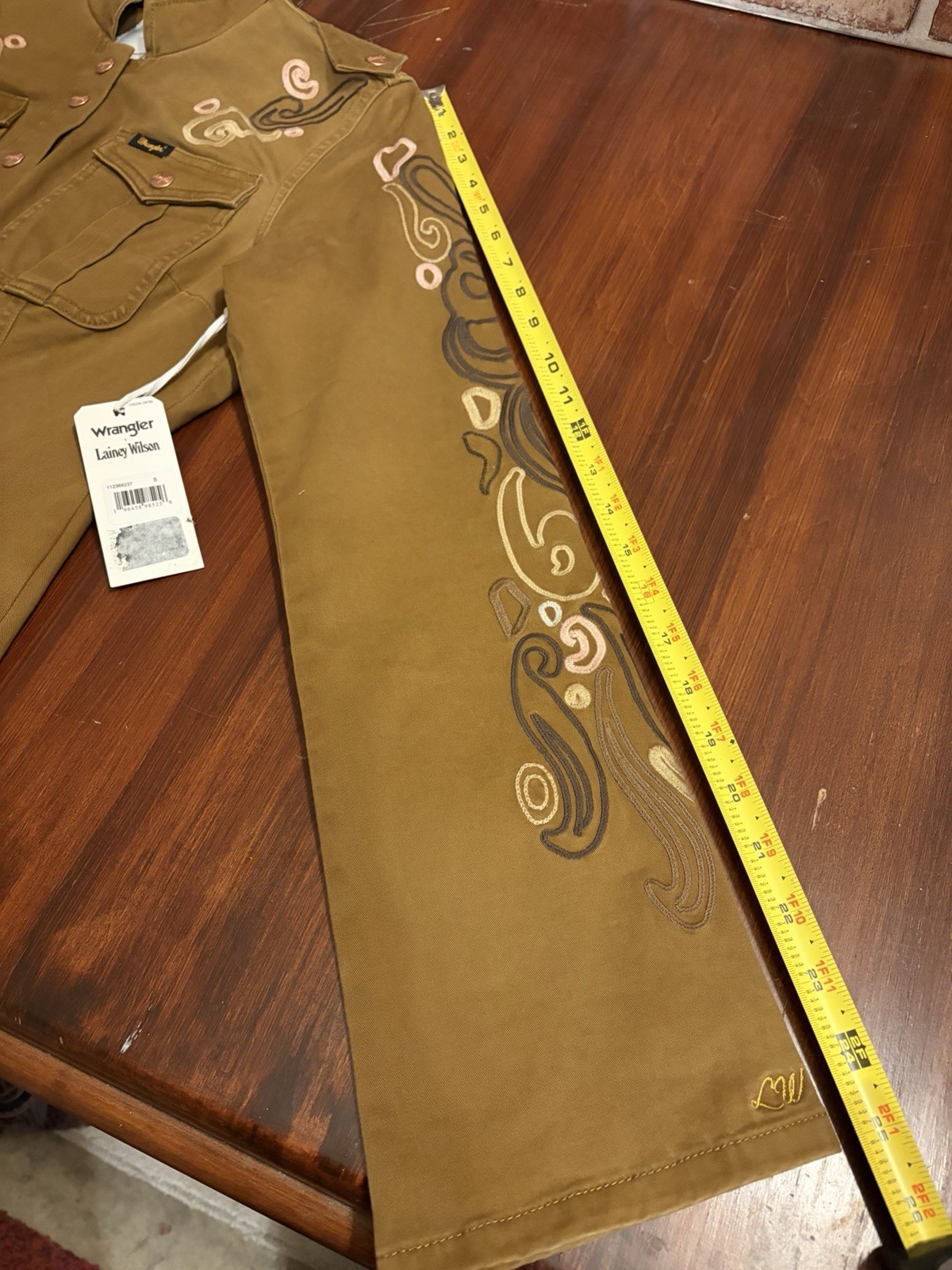 Wrangler  x Lainey Wilson Women’s Embroidered Utility Jacket Small NWT Brown thumbnail 3