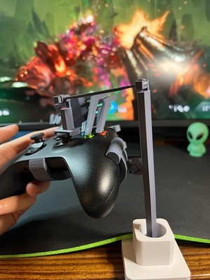 One-Handed (Right) Xbox Series X/S V2 Clip-On Controller Adapter - Adaptive Gear