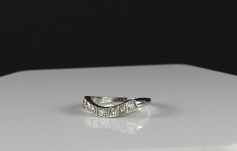 Vintage Solid Platinum Wedding Ring Cluster Diamo… - image 12