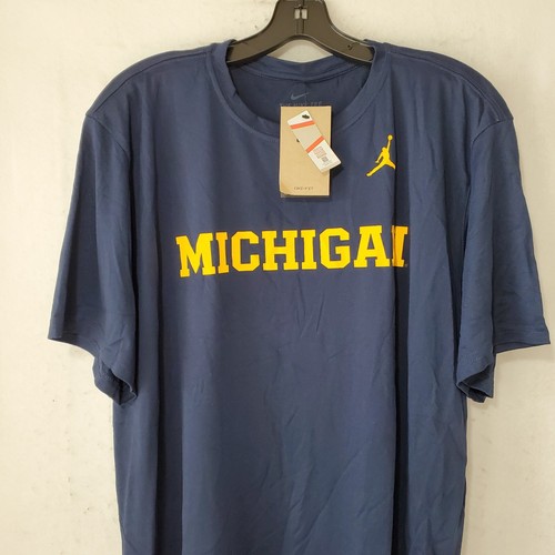 Michigan Wolverines Shirt Mens XXL Blue Football Shorts Sleeve Logo Jordan NWT - Picture 2 of 12