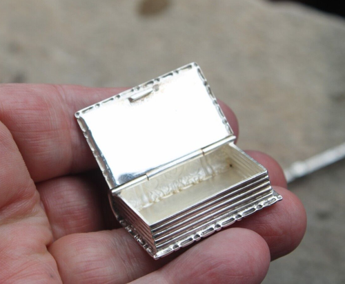 Sterling Silver Book Form Pill / Snuff Box - Marked 925 - Picture 21 of 24