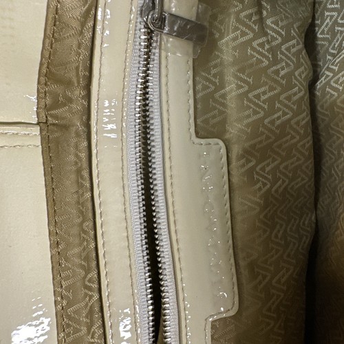 Vittadini Cream Leather Woman Bag, Large Size - Picture 8 of 10