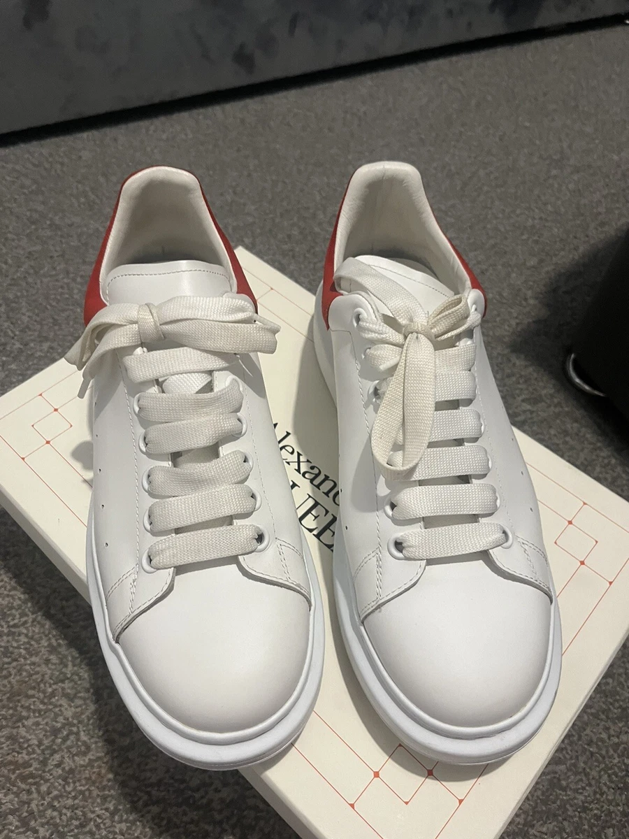 Size 3 shop alexander mcqueen's