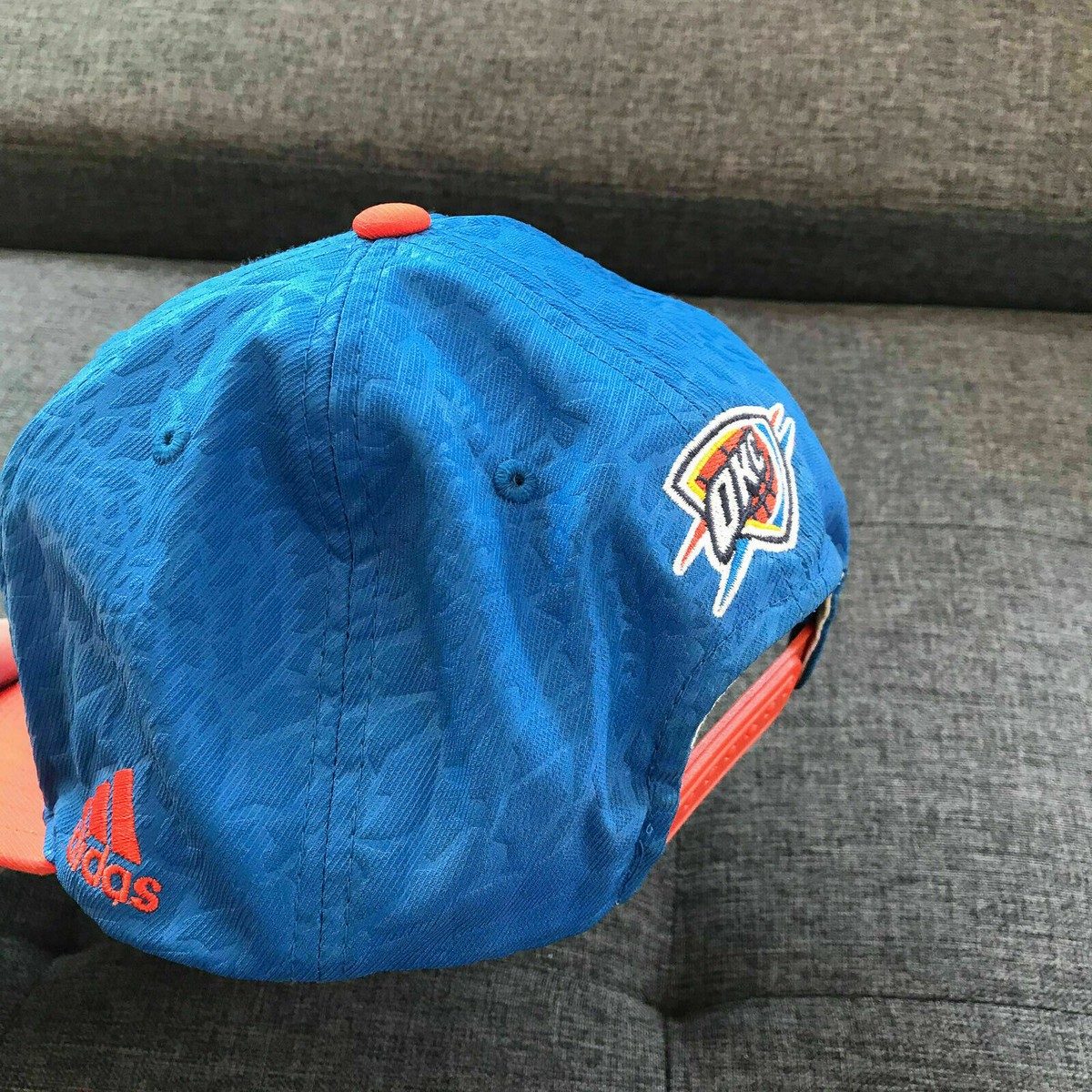 Oklahoma City Thunder ADIDAS NBA hat snapback View 2