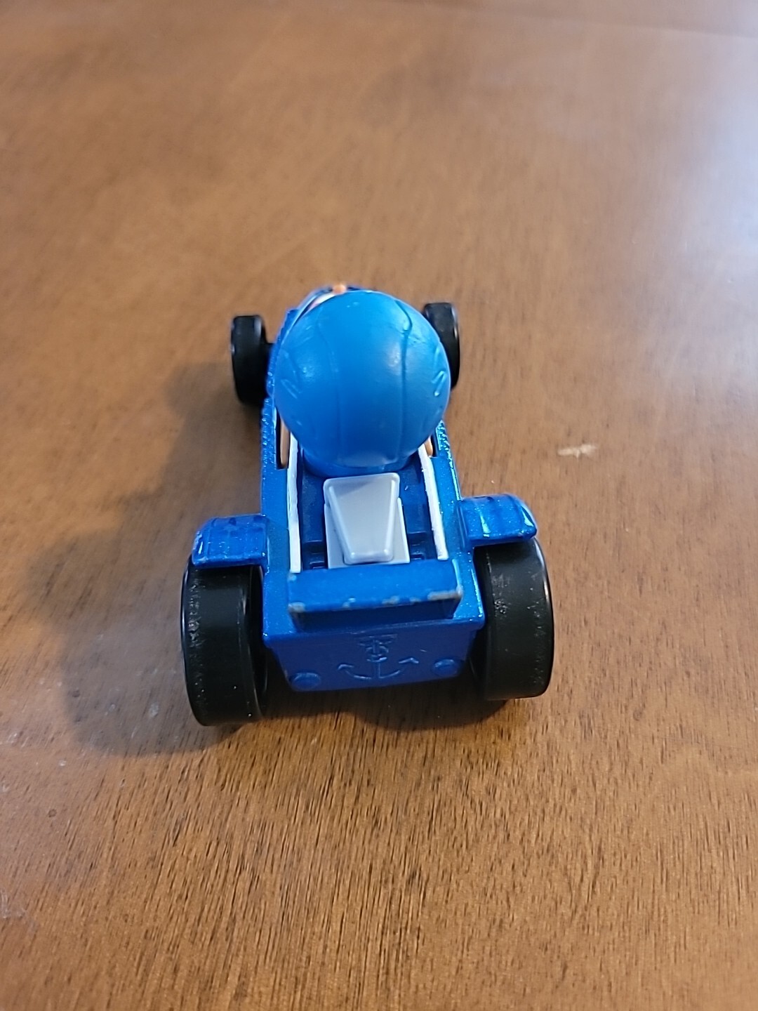 Picture 4 of 5