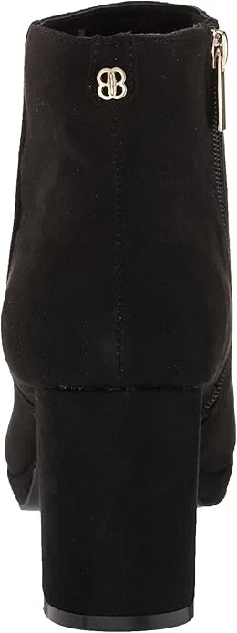 Bota de tacón Bandolino Colleen de gamuza al tobillo en negro talla 8,5 Foto 2 de 4