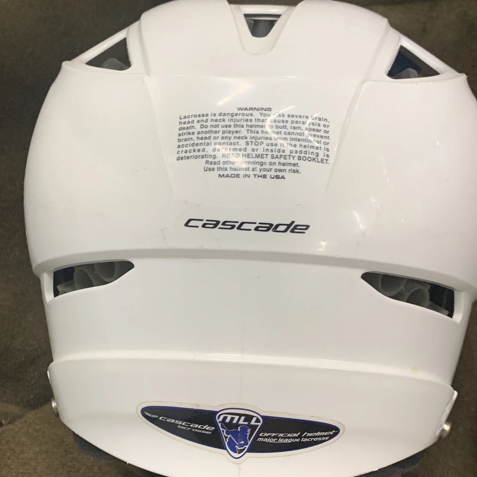 Cascade Pro 7 CTS Lacrosse Helmet White with Black Mask Chin Strap - Image 4 of 4