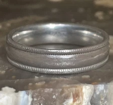 FC 924 SIGNED STERLING SILVER 5MM MILGRAIN EDGE UNISEX WEDDING BAND RING Sz 9.25