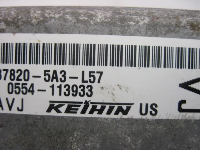 ECU ECM COMPUTER Honda Accord 2013 13 378205A3L57 830335 — 第 3/3 张图片