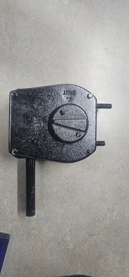 MIV-M VALVE GEAR ACTUATOR Manual Gearbox for master intake or valve with 3/4