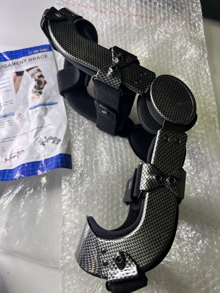 Breg Fusion  Knee Brace Left - 13485 - Image 3 of 4