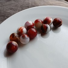 10 Vintage Marbles Peltier Akro Agate Popeye Oxblood Corkscrews More Used