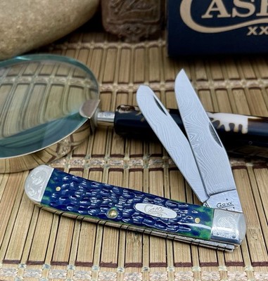 Case XX USA 2007 Hunter Green Bone Factory Scrolled Damascus
