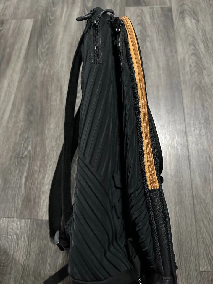 DeMarini Spectre V2 背包黑色铜制大号隔层适用于运动装备 — 第 4/4 张图片