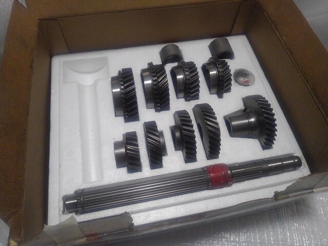 TRD Toyota Genuine 5 speed close gear ratio transmission