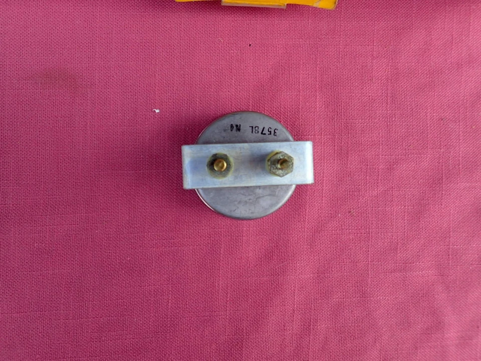 Amperímetro Stewart Warner vintage NOS 1960 calibre SW, +/-60, ¡NUEVO! D-357-BL Foto 4 de 4