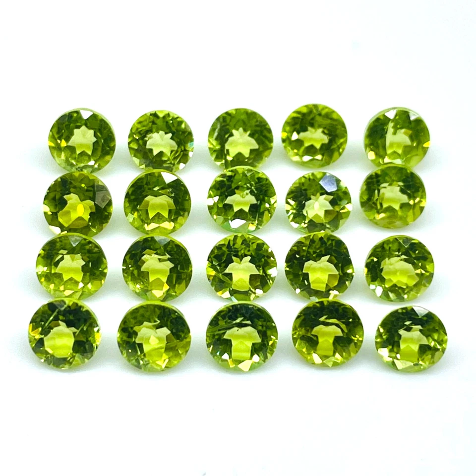 VVS 50 Pcs Natural Peridot 5mm Round Cut Loose Untreated Gemstones Wholesale Lot - Image 4 of 4