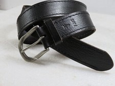 NWOT Men's FRYE full grain leather belt logo 36" 1-1/2" w black 100
