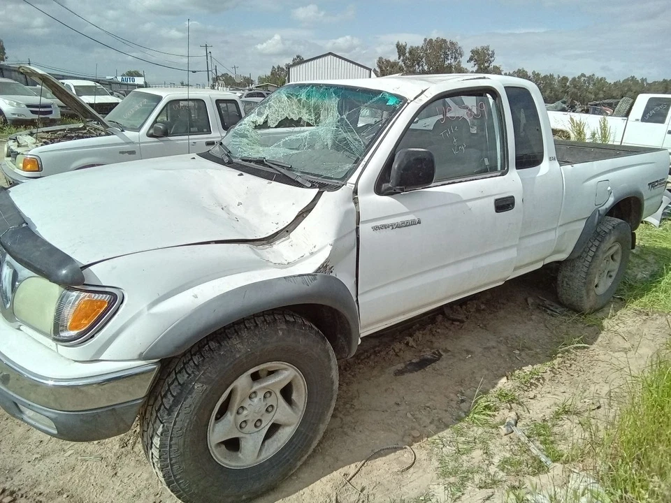 Espejo retrovisor de puerta derecho usado se adapta a: Toyota Tacoma Power R 2001 sin cromo grado derecho Foto 2 de 4