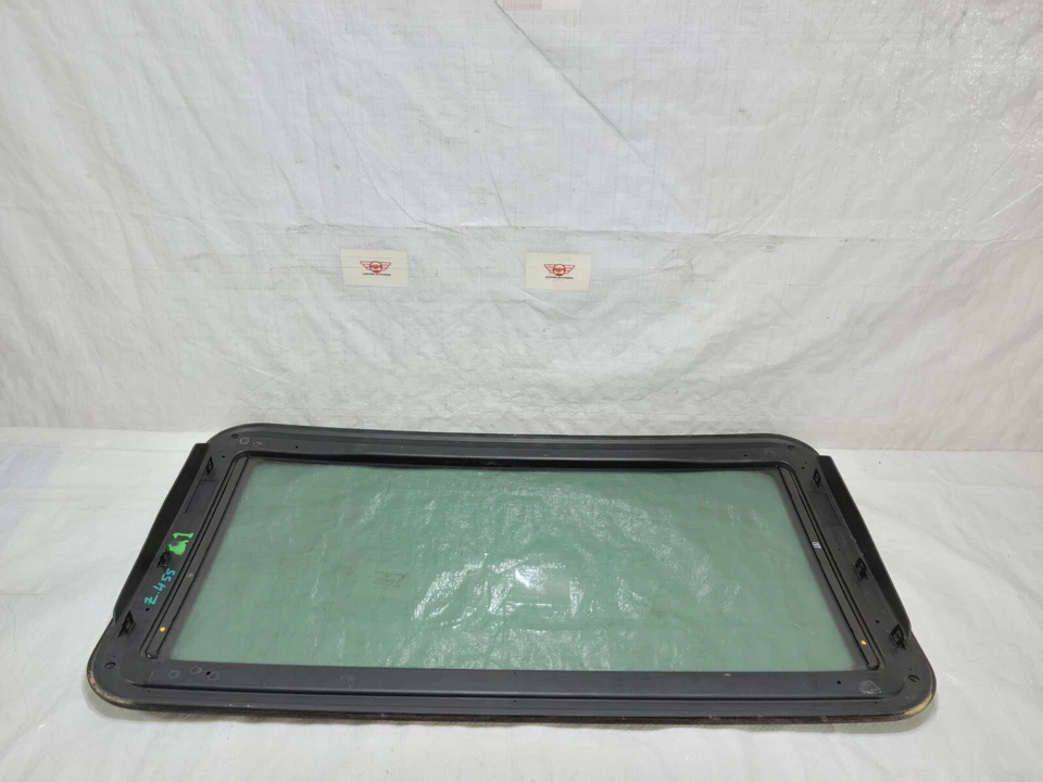 2008 BMW 335i 335xi Sedan Sunroof Sun Roof Window Glass OEM 43R-001090 — 第 2/4 张图片