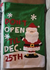 Lg Felt Christmas Draw String Gift Bag ~ 28" L X 19" W ~ Green w/Santa ~ Ex Cond
