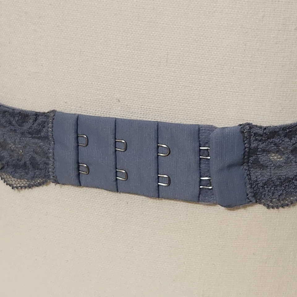 Gilly Hicks Hollister Bralette Gray lace halter top size L - Image 4 of 4