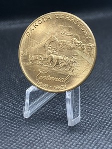 1961 Dakota Territory Centennial Indian Horse Wagon Souvenir Coin Token 50 cents
