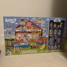 Moose Enterprise Bluey’s Ultimate 40+ Piece Mega Play Set Brand New Sealed