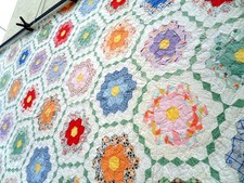 Vtg 30s 40's Flower Garden Quilt Hand stitched Green Pink Feedsack