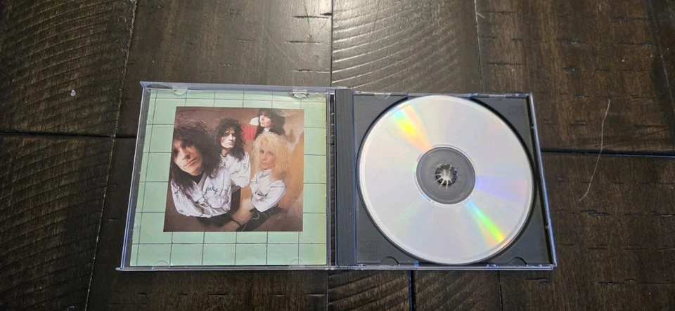 Motley Crue, Dr Feelgood CD 1989 Elektra USA 4721 Foto 2 de 4