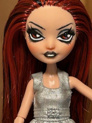 Custom OOAK Ever After High Doll - Repainted + Rerooted