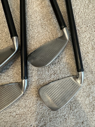 Wilson Deep Red Fluid Feel Iron Set FatShaft Lite Senior Graphite 4-PW RH *READ* - Picture 7 of 15