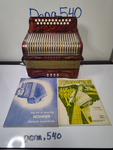 Acordeón de piano HOHNER CORSO C-F 8 muy bueno - Imagen 15 de 19