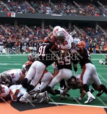 G908 Mike Alstott Tampa Bay Buccaneers Over the Top 8x10 11x14 16x20 Photo