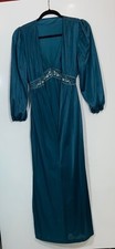 VINTAGE 80’S NYLON PEIGNOIR SET DARK TEAL COLOR SZ Medium MADE IN USA