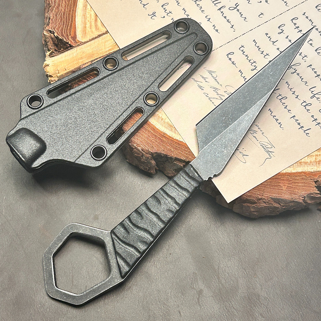 EDC Tactical Necklace Full Steel Fixed Blade Knife Hunting Survival