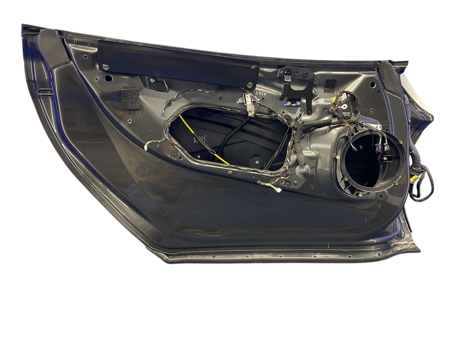 2016-2021 MCLAREN 570S FRONT LEFT DOOR ASSEMBLY W/O ROCKER MOULDING WHITE *NOTE*