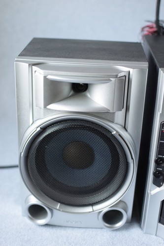 Sony HCD-EC55 Hi-Fi 3 Disc CD AM/FM Stereo Player w/ SS-EC55S Speaker Set - Picture 9 of 18